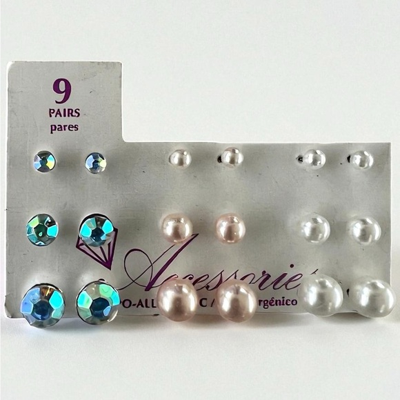 Elegant Pearl and Crystal Stud Earring Set - Picture 1 of 2